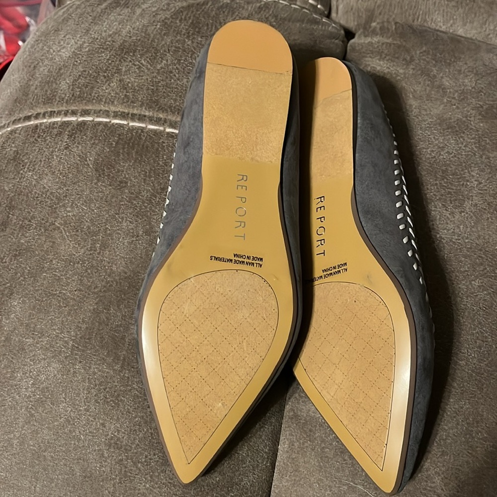 Flats - Picture 2 of 7